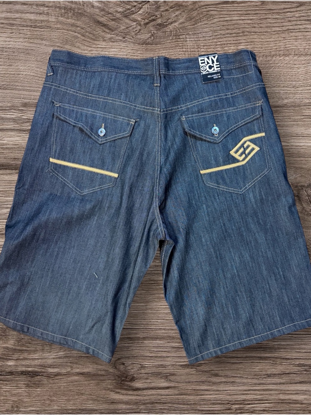 Enyce Men's black Denim Shorts with cream  Accent nwt